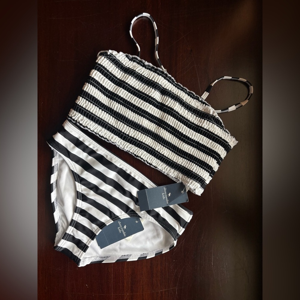 NWT Abercrombie Kids Bikini Set - Girls 7/8